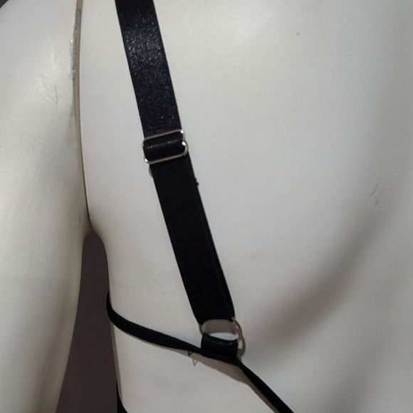 Harness Garter Lingerie Set - Picture 7 of 10